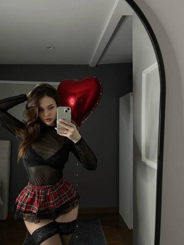 Лина Аппетитная Брюнетка фото 4